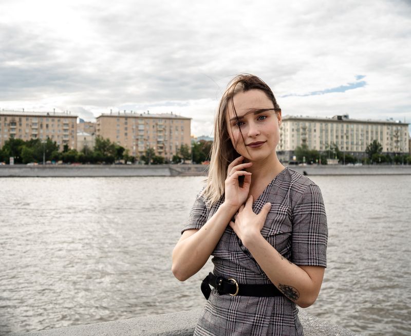 стрит, красивая девушка, женский портрет, концептуальное, будуар Тая фото превью