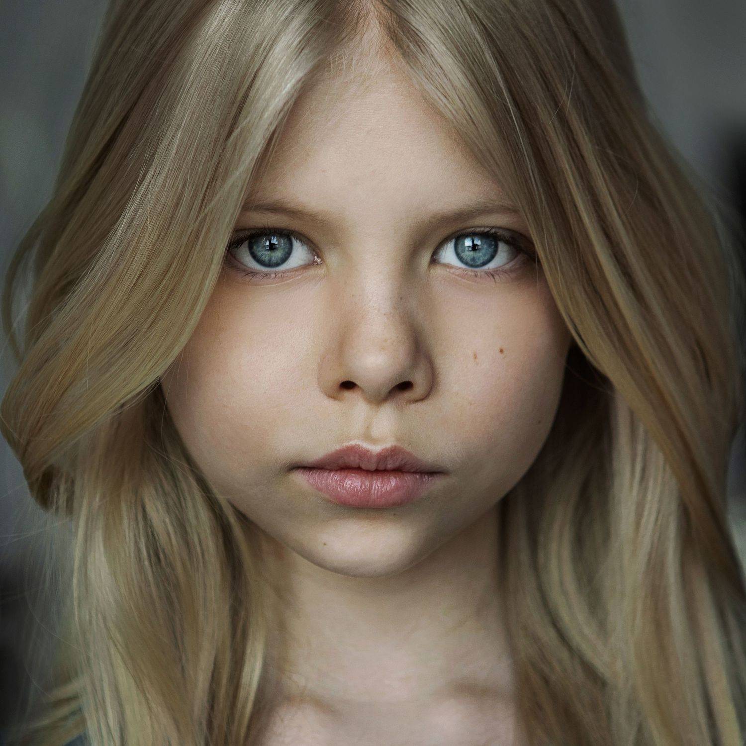 , Антон Леонов