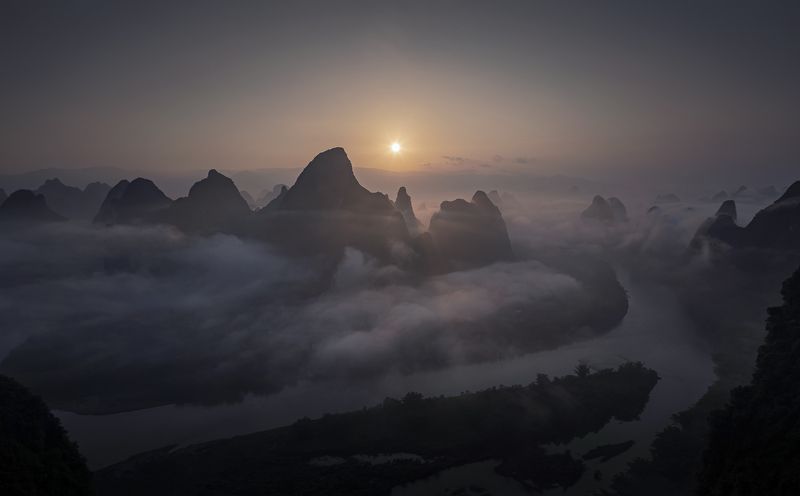 The morning fog фото превью