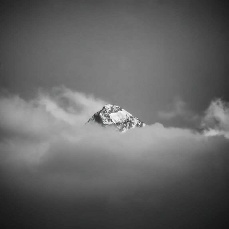 Пик, горы, облака Пик Нурсултан фото превью