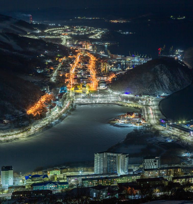 Город в ночи фото превью