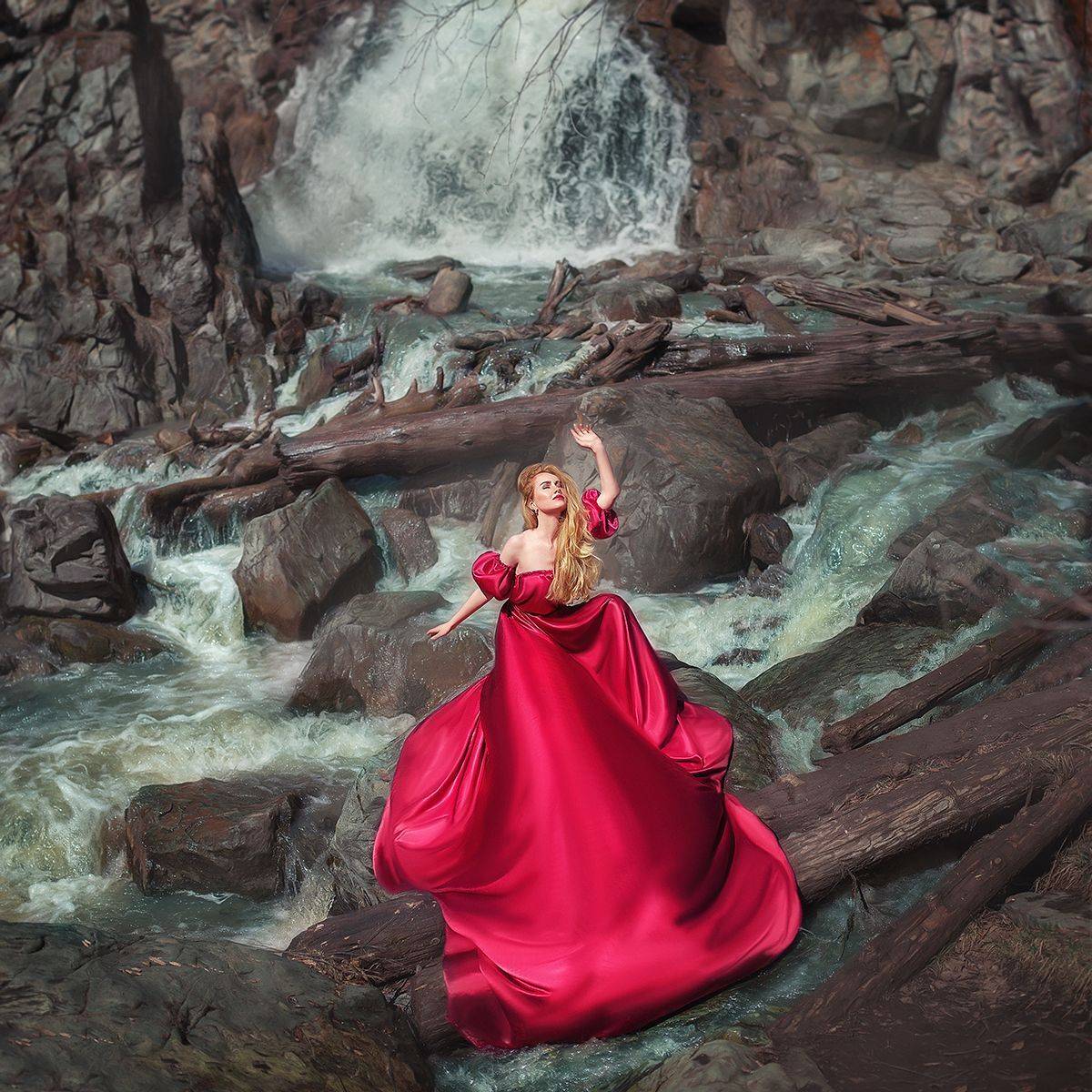 , Настя Саврицкая