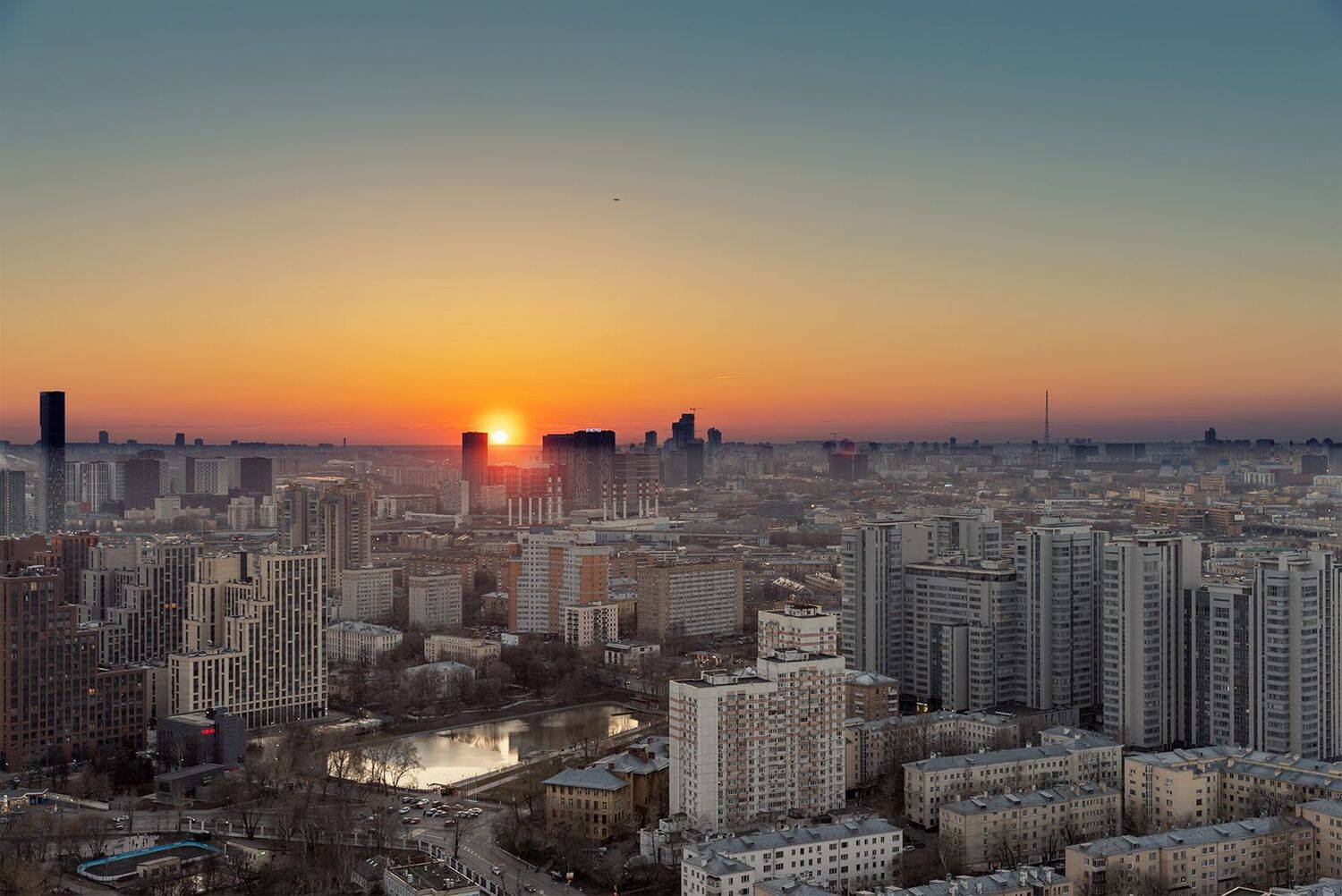 закат, москва, город, пейзаж, мегаполис, Юрий Шурчков