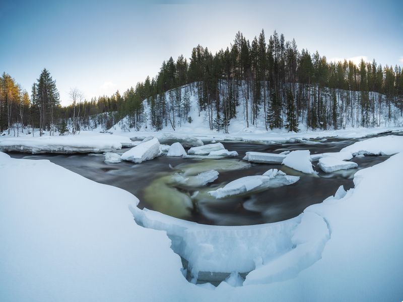 р. Колвица. Кольский полуостров фото превью