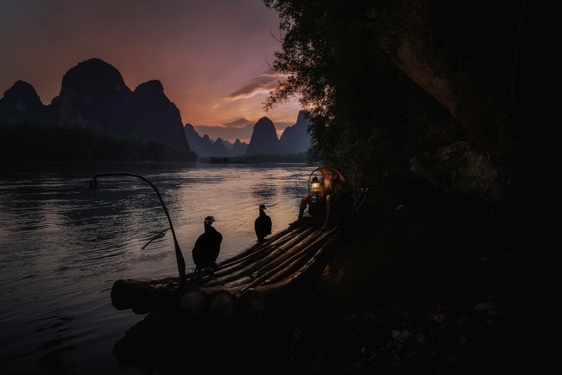fisherman, china, yangshuo, cormorant A cormorant fisherman фото превью