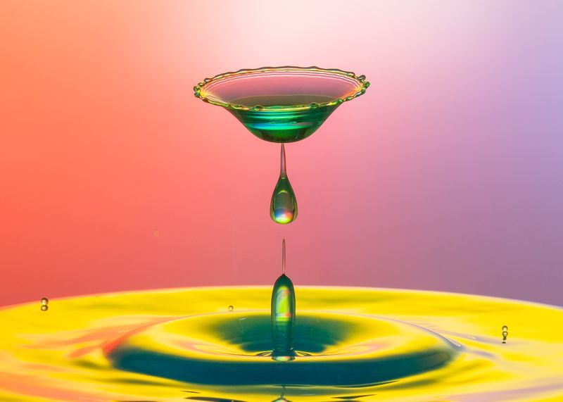abstract,waterdrop,liquid,art,colorful,photography drops family фото превью