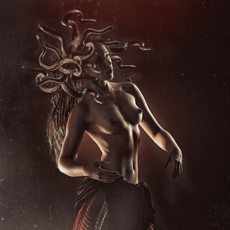 Горгона Медуза змея змеи портрет Медуза Горгона (uncencored version) фото превью