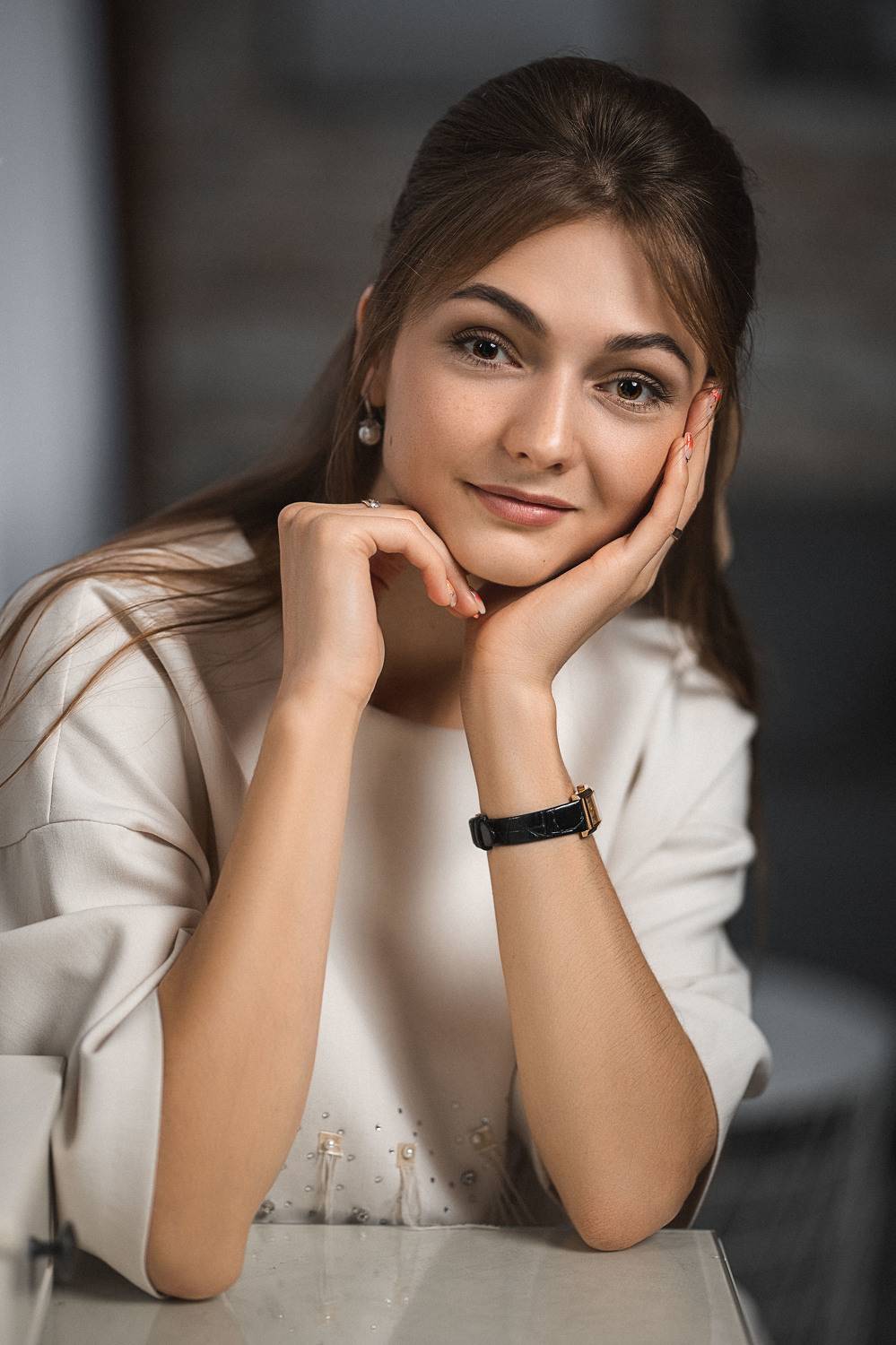 девушка, модель, портрет, фотосессия, студия, макияж, гламур, girl, model, modeling, young, portrait, make-up, творческий портрет, женский портрет, woman, young woman, glamour, постановка, постановочная фотография, fashion, Владимир Васильев