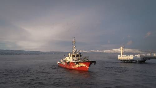 Холодный Кольский...