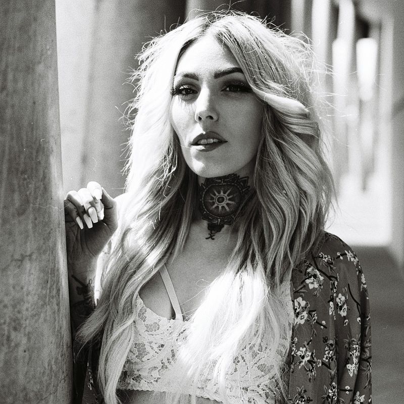 Ilford, Fuji Acros, Microphen, tattoo **** фото превью