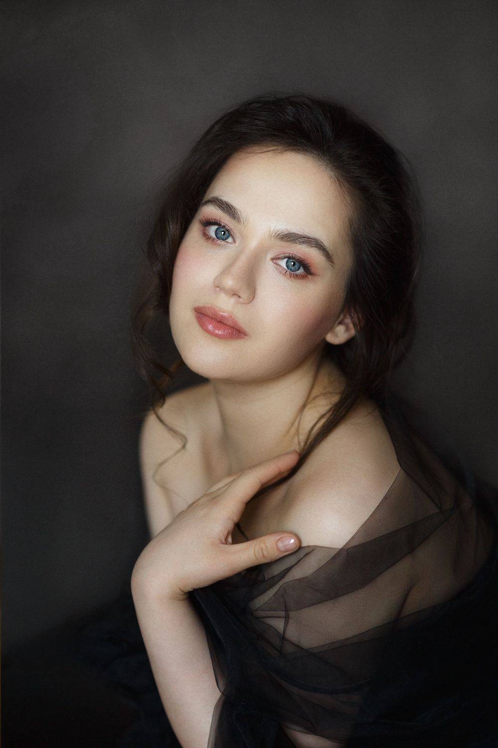 гламур. красота. флирт. прическа. прекрасные глаза. томность. милая девушка, Оксана Ведмеденко