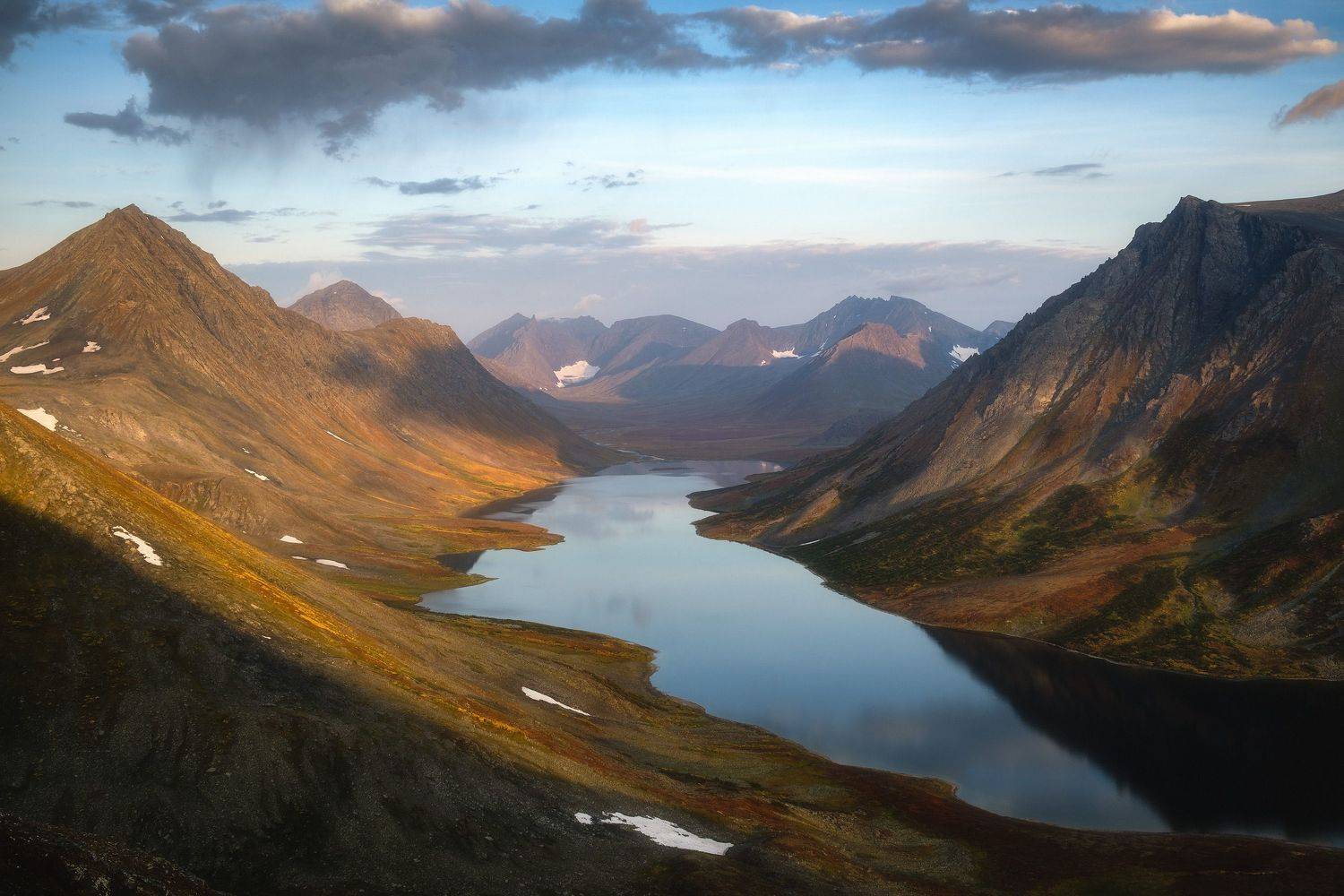 россия, урал, полярный урал, ямао, ямало-ненецкий автономный округ, салехард, горы, осень, природа, пейзаж, рассвет, отражение, озеро, тундра, лесотундра, Оборотов Алексей