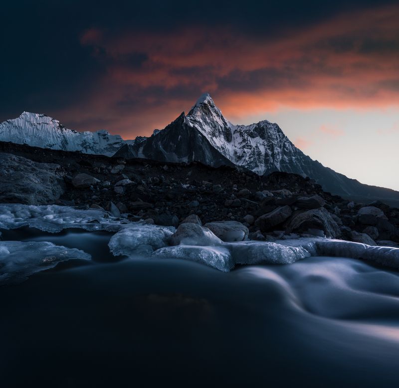 @landscape @mountains @sunset @himalayas @photography @nepal @himalaya @adventure  Ama Dablam  фото превью