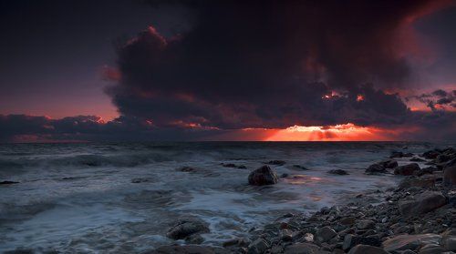 Гроза уходила