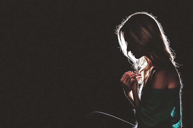 автопортрет, девушка, красота, руки, фотограф, фотосессия, эмоции Автопортрет фото превью