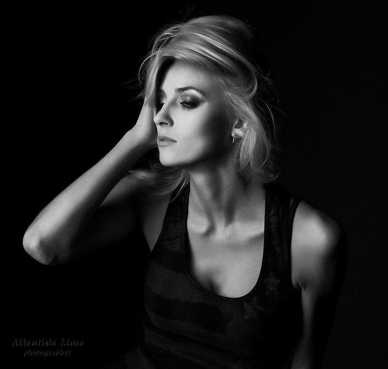 Мадонна фото превью