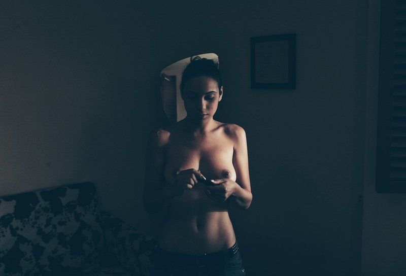 Alone фото превью