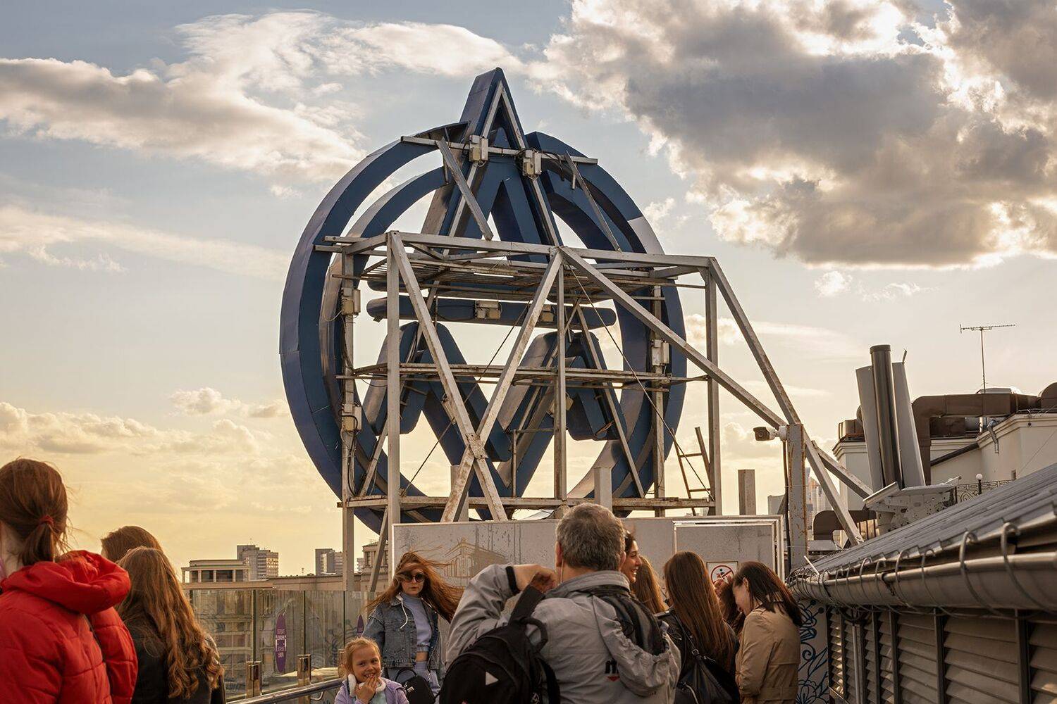 детский мир, Юрий Шурчков