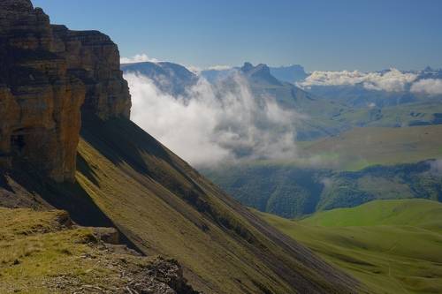 Утро в горах