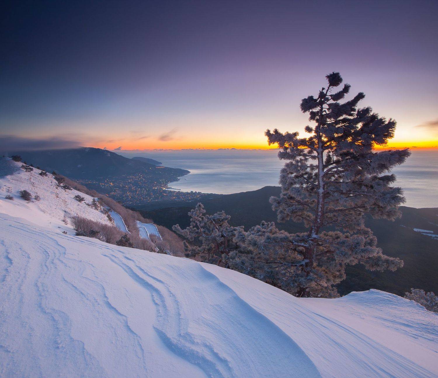 ай-петри, зима, зима в ялте, крым, черное море, ялтинский залив, фотограф ялта, фотограф крым, Serge Titov