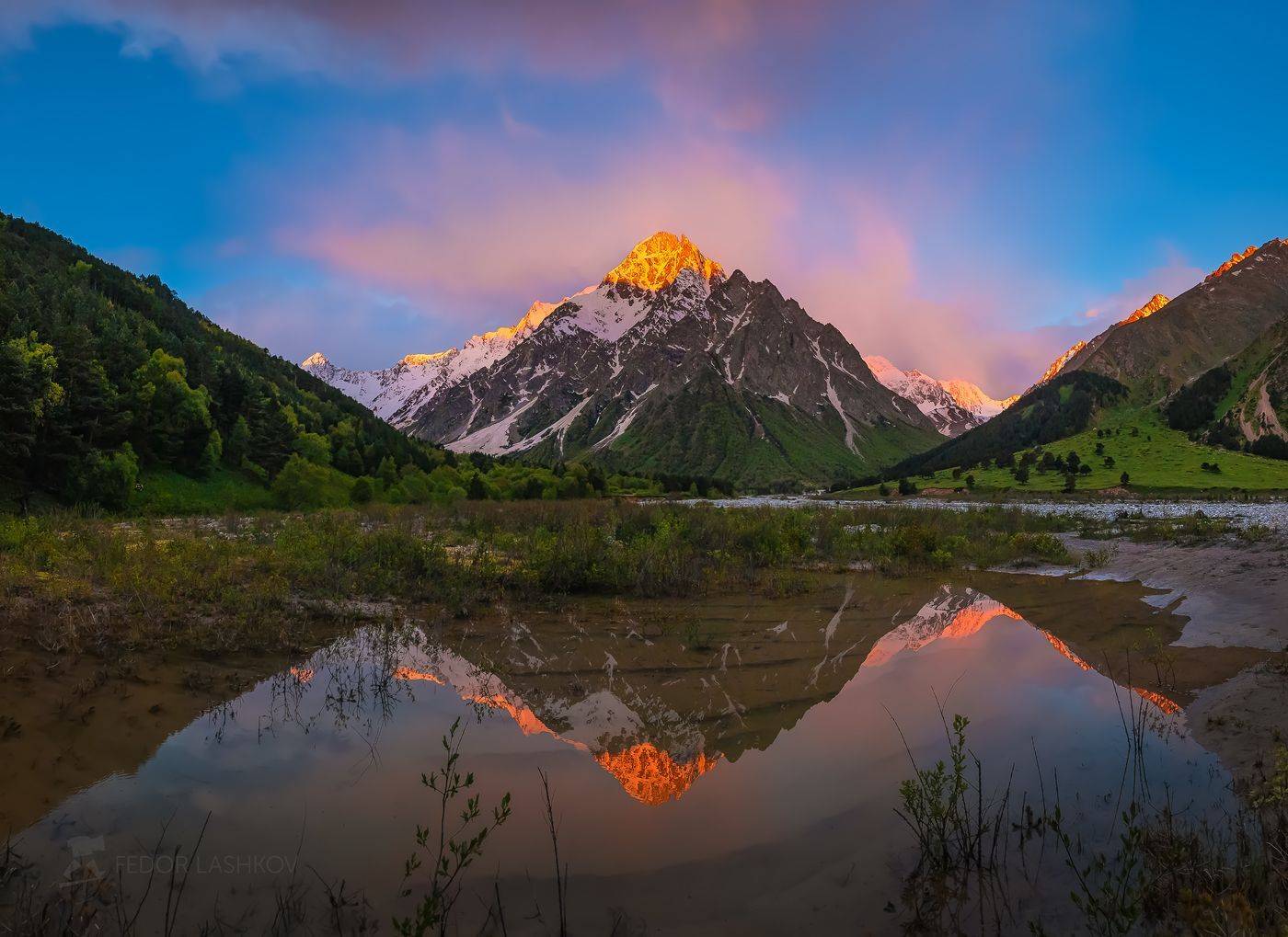 северный кавказ, горы, гора, вершина, путешествие, туризм, хребет, тихтенген, кабардино-балкарский высокогорный заповедник, рассвет, лето, розовый, рассветное, отражение, озеро, облака,, Лашков Фёдор