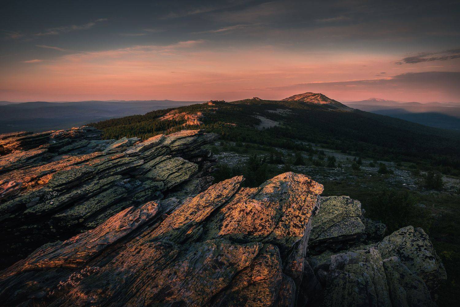 рассвет пейзаж горы урал скалы уреньга, Даниил Силантьев