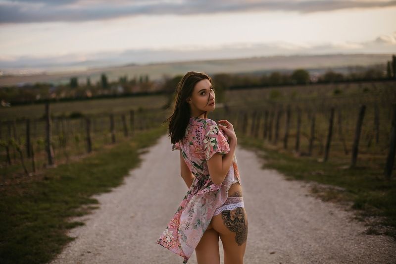 портрет, закат, девушка, тело *** фото превью