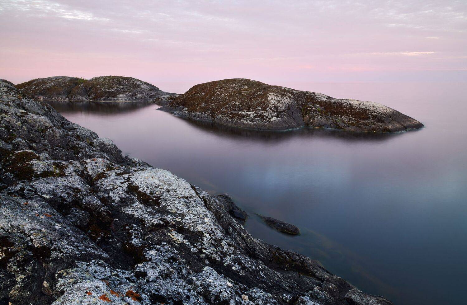 Ладога, розовое утро, Антон Кононов