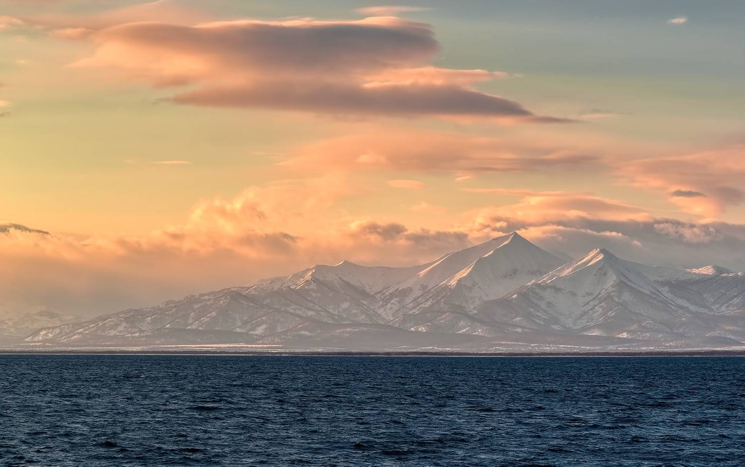 берег, весна, вечер, горы, камчатка, Евгений Паршуков