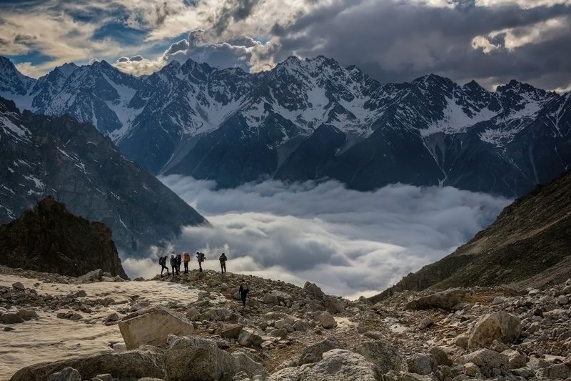горы, альпинизм, кавказ, ледники у кромки облачного моря... фото превью