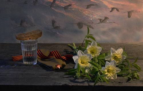 Мне кажется порою, что солдаты...