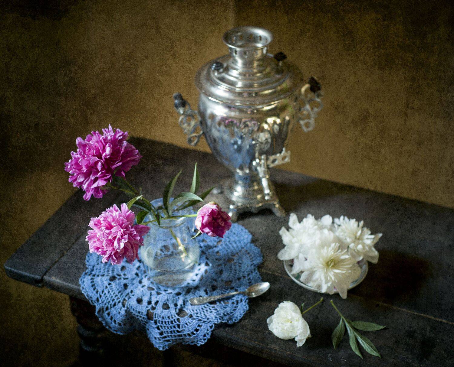 самовар, пионы, лето, июнь, жара., Оксана Евкодимова