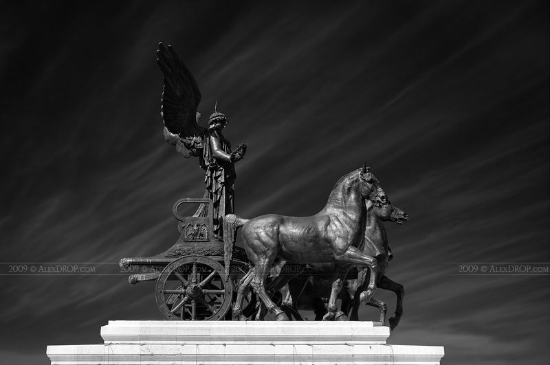 Квадрига объединения Италии / The Quadriga of Unity by Carlo Fontana фото превью