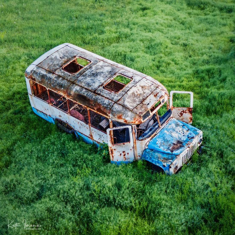 Заброшенка... фото превью