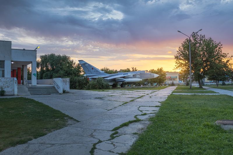 Морозовск. Самолёт. Улица Кирова фото превью