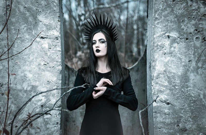Dark Queen фото превью