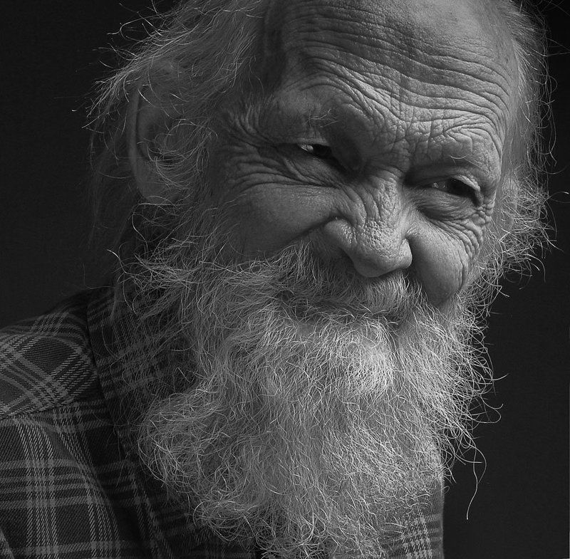 эдуард басов, фотограф, портрет, студийная съемка, чернбелая фотография, мытищи портрет художника Востокова, В.А. фото превью