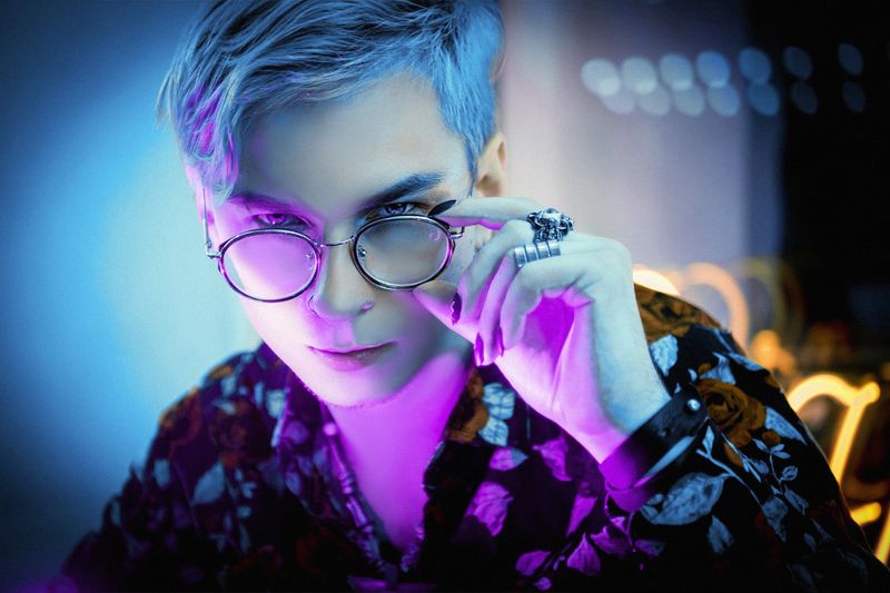 Neon фото превью