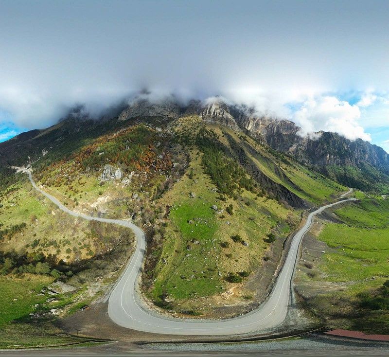 Ингушетия, Кавказ, Цей-Лоам, с высоты орлиного полёта Горная симметрия 2 фото превью