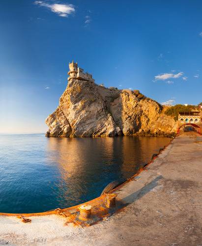 Ласточкино гнездо