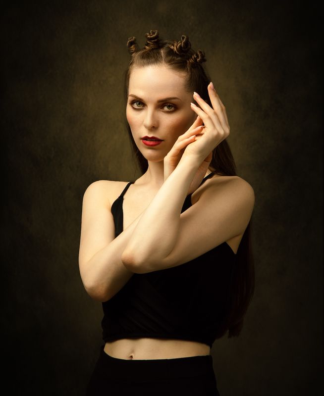 студийный портрет, красивая девушка, женский портрет, концептуальное, будуар Алиса фото превью