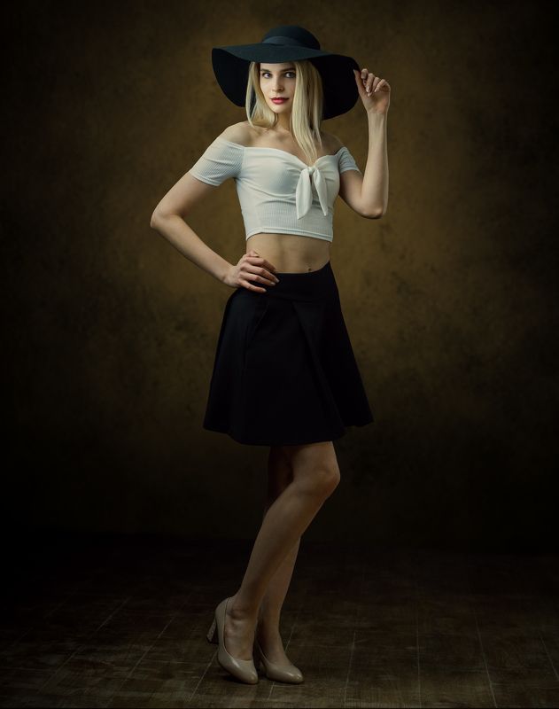 студийный портрет, красивая девушка, женский портрет, концептуальное, художественный портрет, арт Елена фото превью