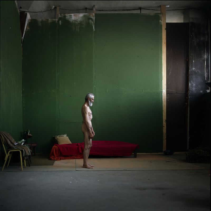 Old Nude фото превью