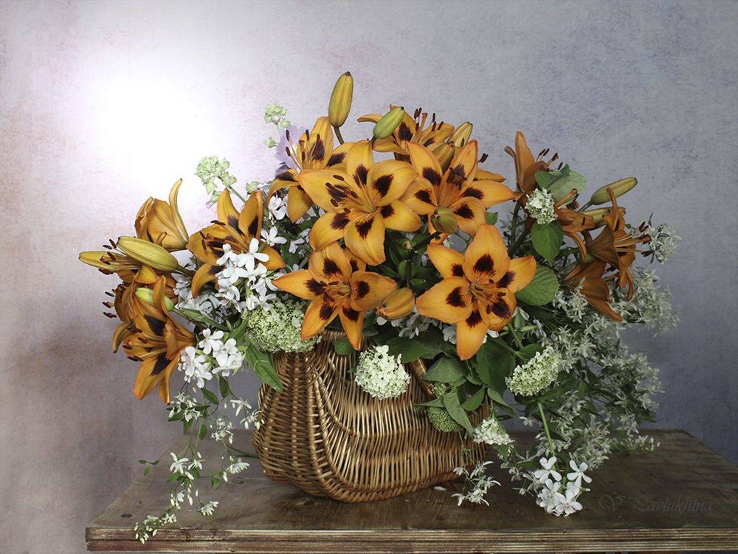 натюрморт,цветы,лилии,лето,вера павлухина,, Вера  Павлухина