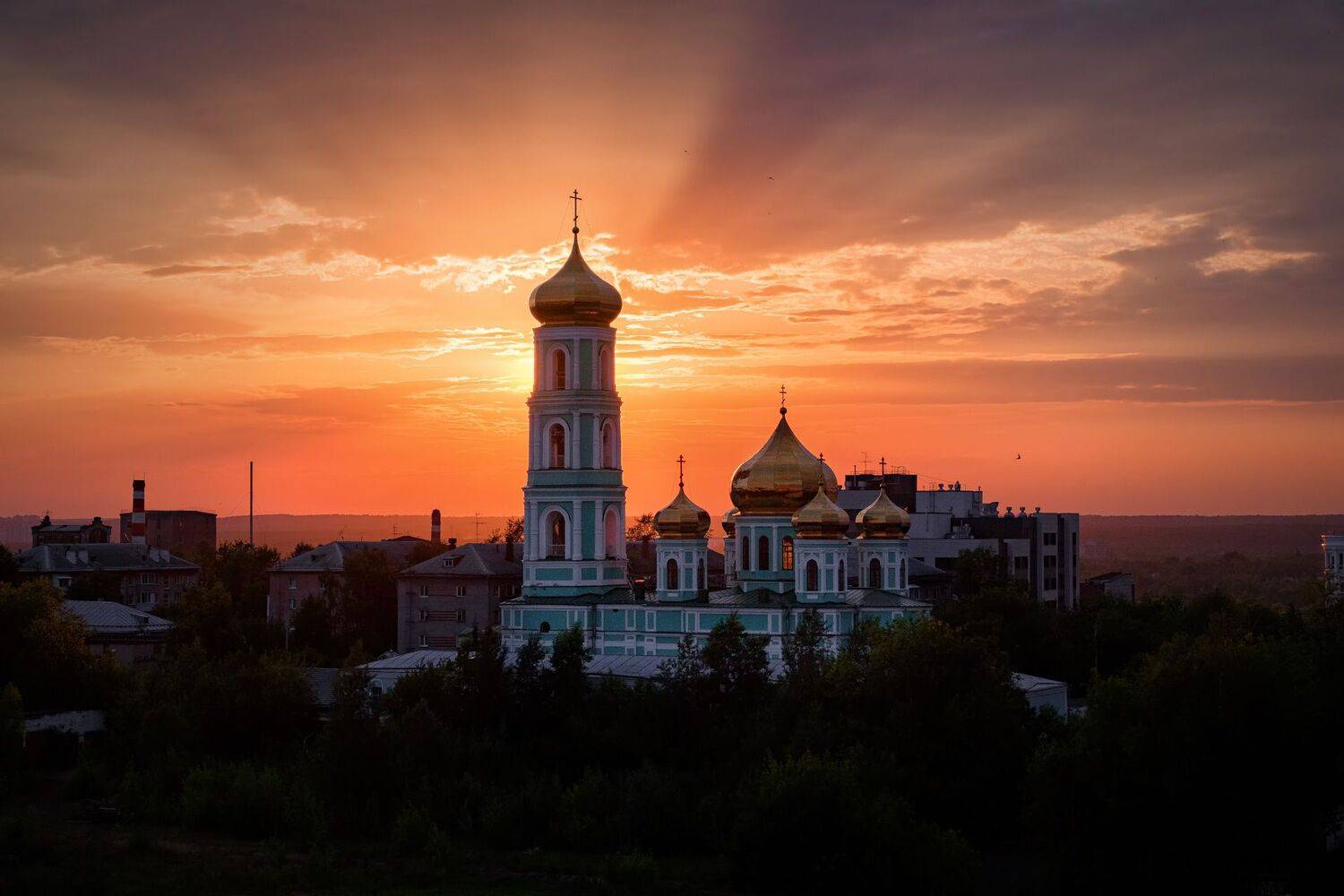 закат, церковь, небо, облака, урал, пермь, город, пейзаж, Андрей Чиж