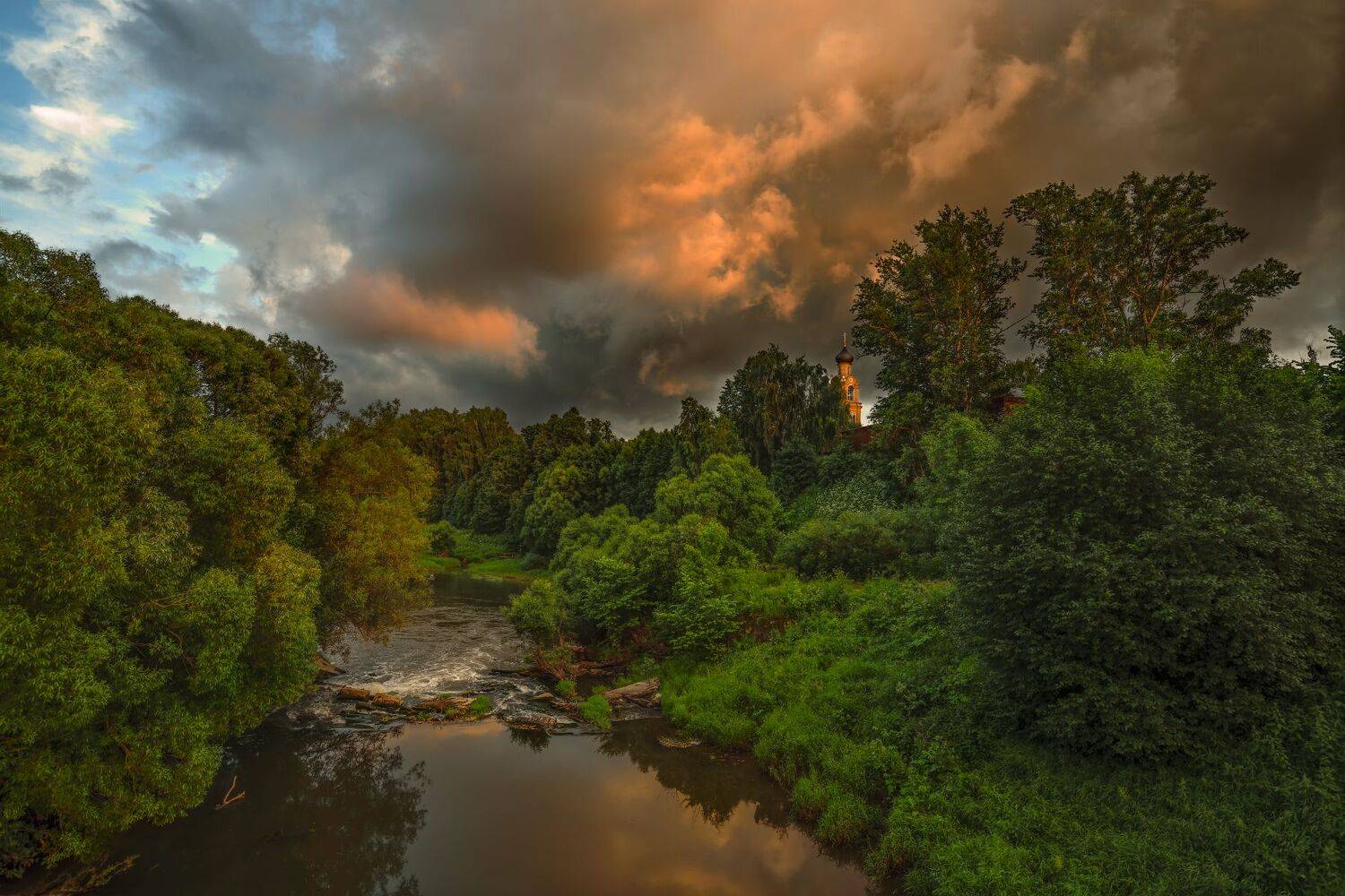 вечер,закат,река,небо,облака,тучи,отражение,церковь,киржач, Виталий Полуэктов