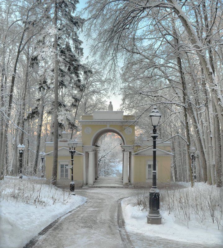 Mikhail Novikov .пейзаж , Архитектура , природа ,солнце ,зима .мороз  Зимнее утро  фото превью