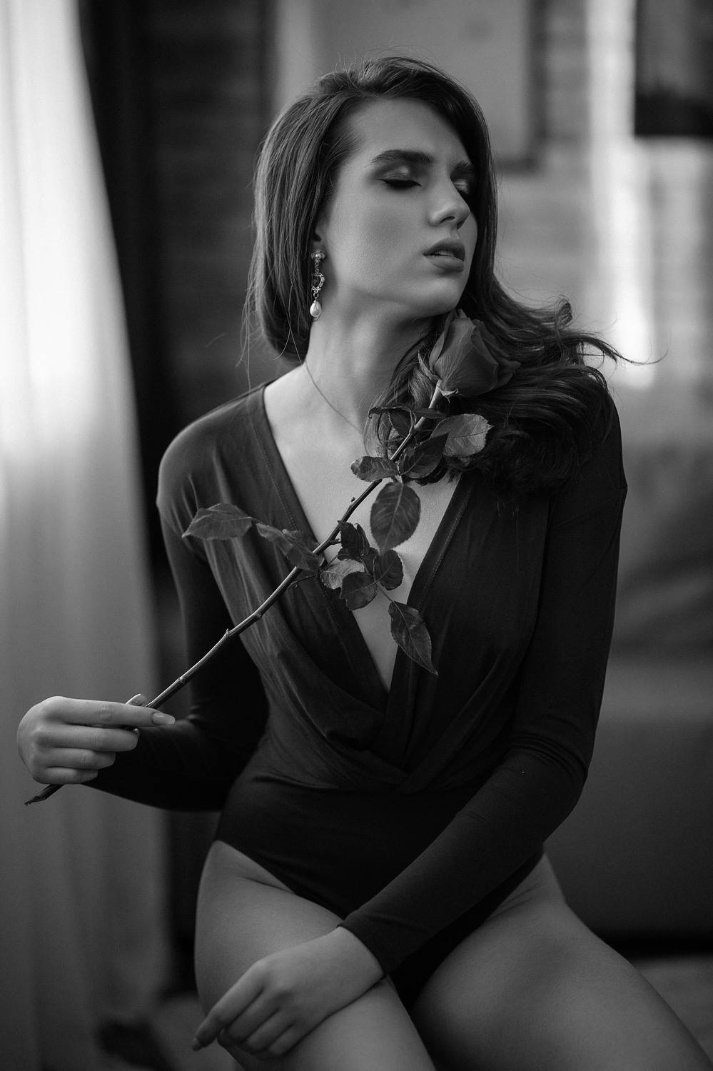 девушка, модель, портрет, фотосессия, макияж, гламур, girl, model, modeling, young, portrait, make-up, glamour, studio, чб, чёрно-белое фото, bw, black and white, творческий портрет, женский портрет, постановка, постановочная фотография, fashion, Владимир Васильев