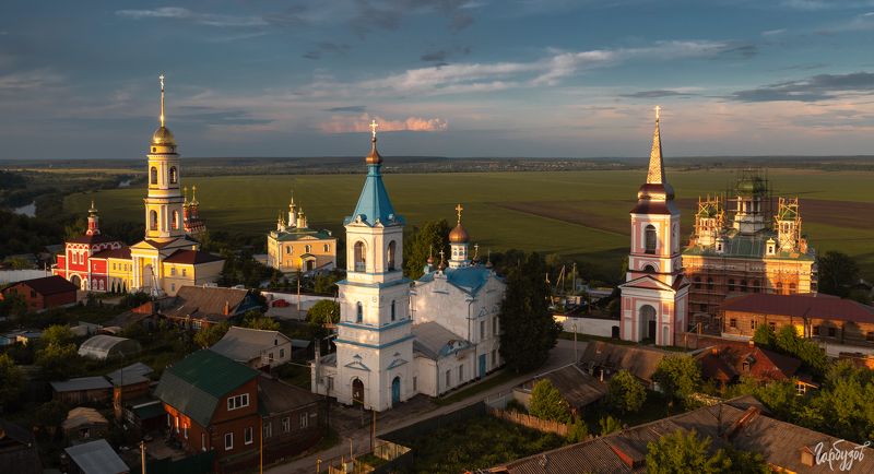 Белёв, Спасо-Преображенский мужской монастырь фото превью