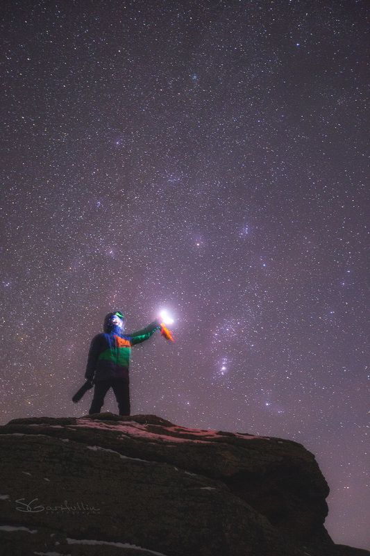 Большие Аллаки, Аллаки, Южный Урал, Челябинская область, Урал, ночной пейзаж Ночной сет на доисторическом природном каменном святилище Аллаки фото превью